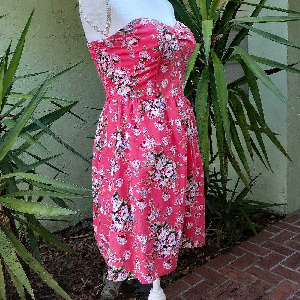 Strapless Mini Pink Summer Dress New - Picture 4 of 10